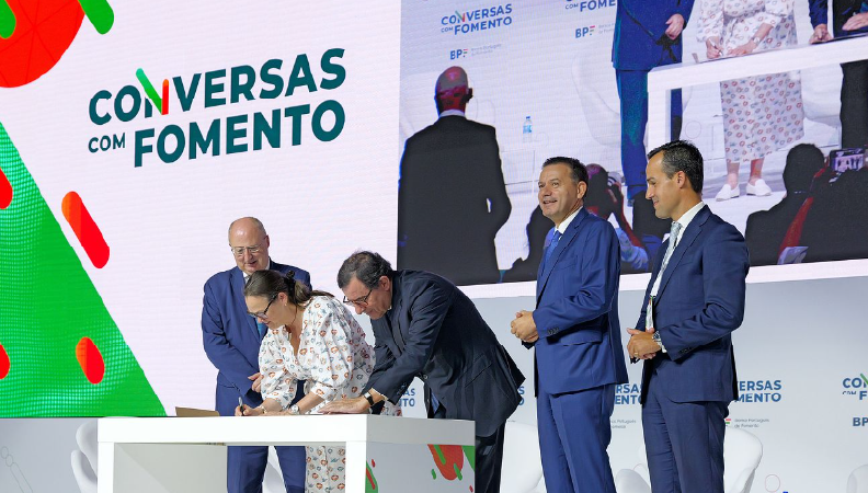 Inovação e competitividade empresarial portuguesa <br> Primeira edição das "Conversas com Fomento" destaca papel do BPF e das Sociedades de Garantia Mútua no apoio às PME Nacionais Inovação e competitividade empresarial portuguesa <br> Primeira edição das "Conversas com Fomento" destaca papel do BPF e das Sociedades de Garantia Mútua no apoio às PME Nacionais